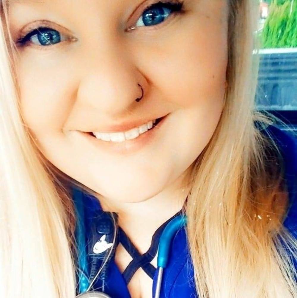 Meet your Posher, Cass